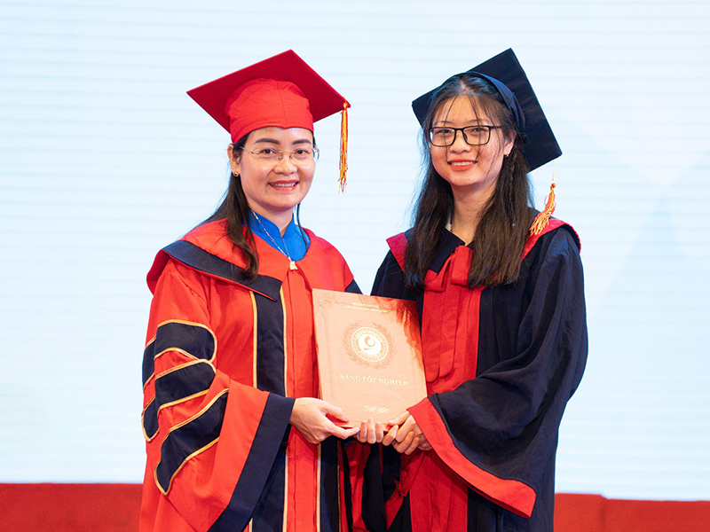 Tuyển sinh đại học chính quy