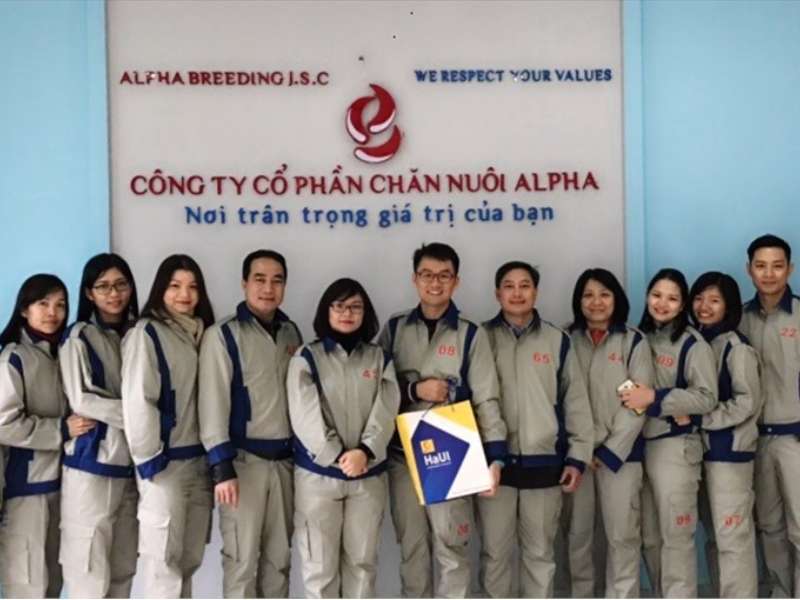 Bộ môn Quản trị kinh doanh trải nghiệm thực tế mô hình kinh doanh nông nghiệp