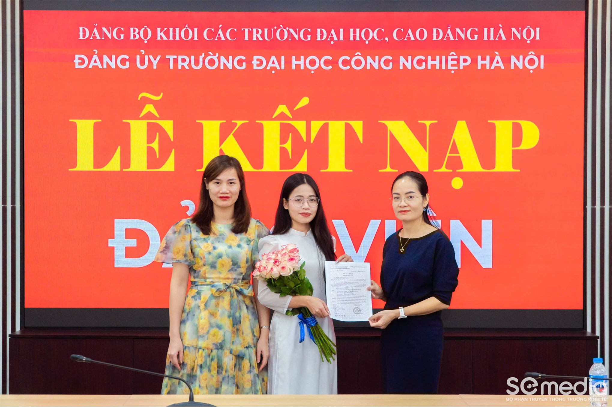 Sinh hoạt Chi bộ Kinh tế 1 – Đảng ủy bộ phận Trường Kinh tế, tháng 11 năm 2024