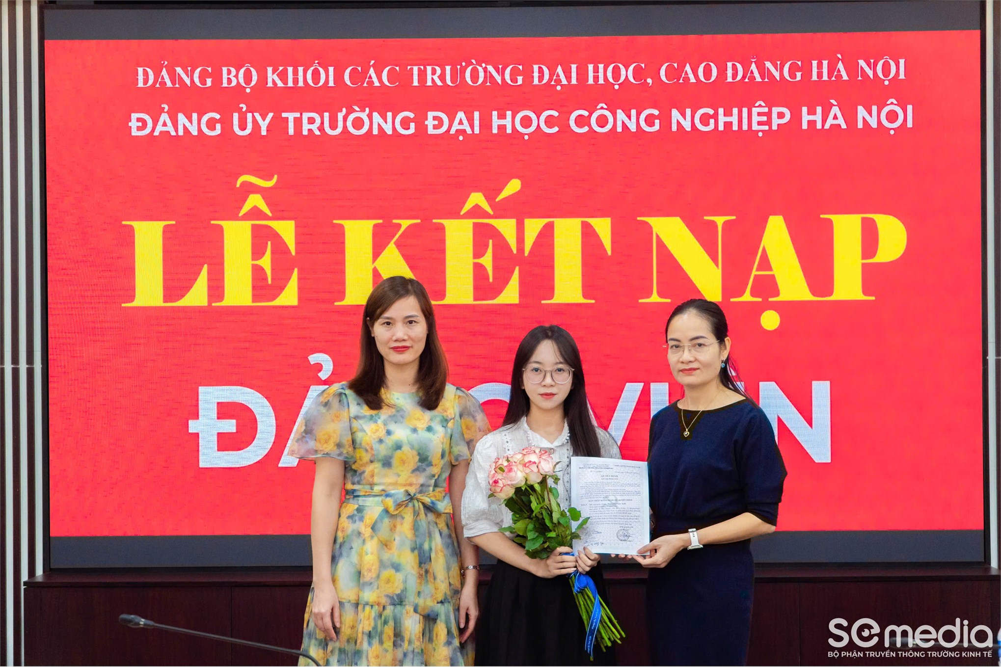 Sinh hoạt Chi bộ Kinh tế 1 – Đảng ủy bộ phận Trường Kinh tế, tháng 11 năm 2024