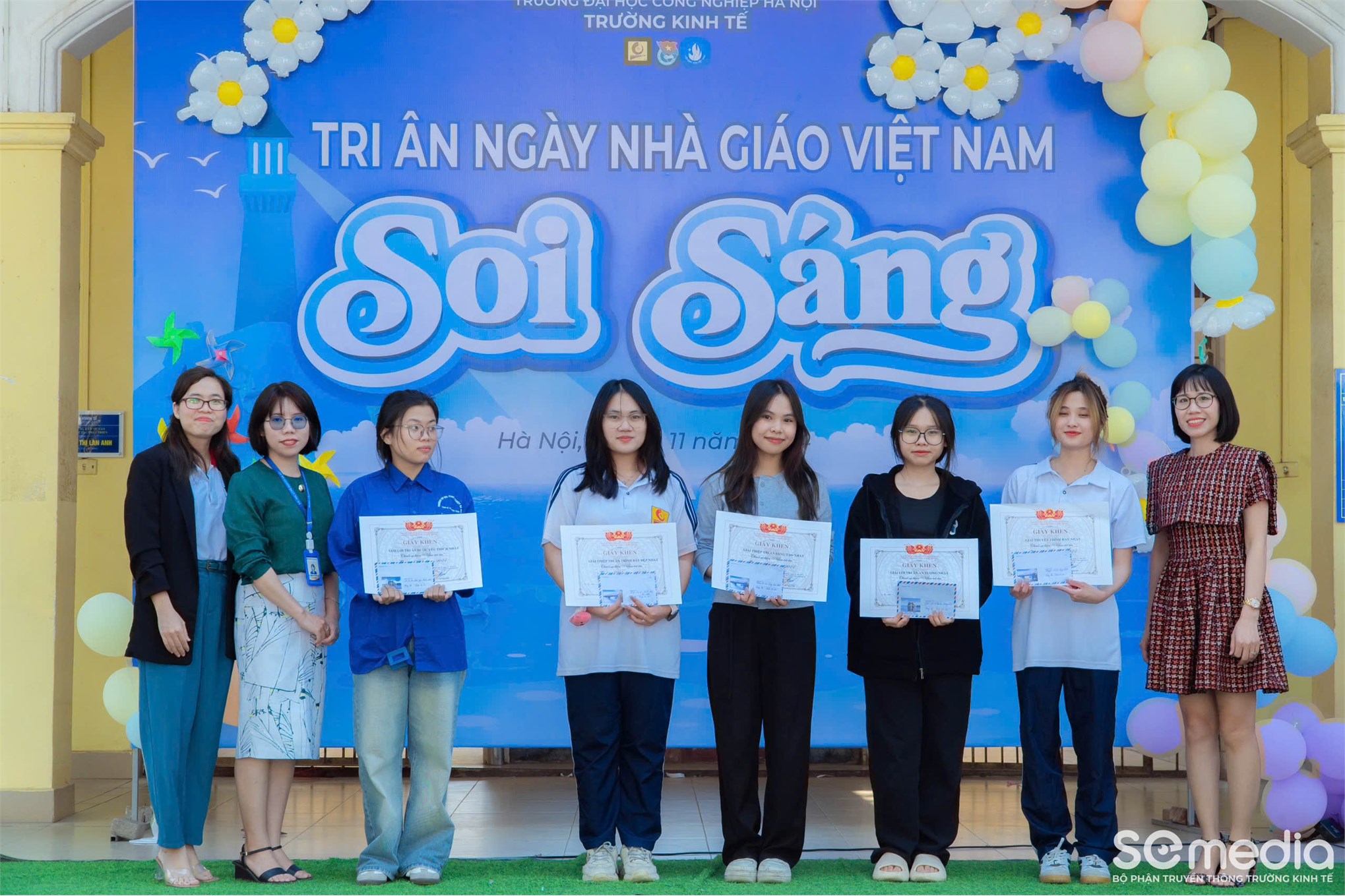 Trường Kinh tế, Trường đại học Công nghiệp Hà Nội long trọng tổ chức chuối hoạt động kỉ niệm Ngày Nhà giáo việt nam 20 - 11