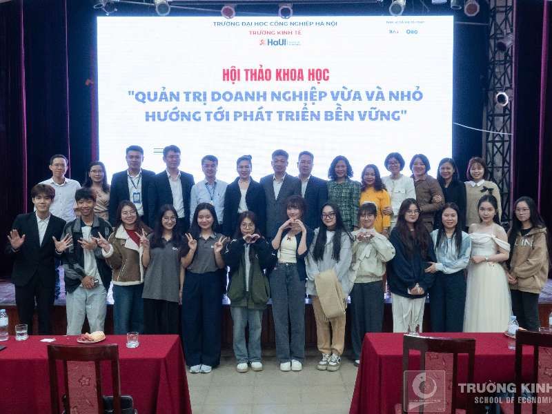 Hội thảo: “Quản trị doanh nghiệp vừa và nhỏ hướng tới phát triển bền vững”