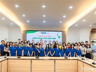 Trường Kinh tế - Trường Đại học Công nghiệp Hà Nội long trọng tổ chức Lễ ra mắt và công bố “Chương trình Đồng hành cùng sinh viên”