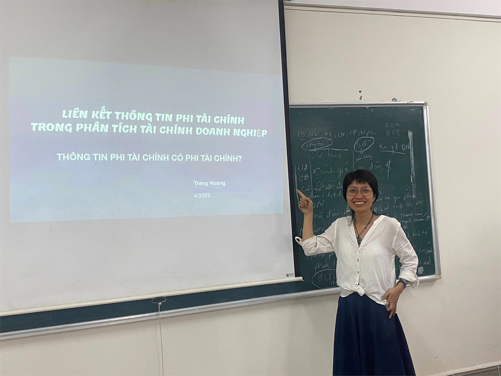 Đồng giảng cùng chuyên gia: “Liên kết thông tin phi tài chính trong phân tích tài chính doanh nghiệp”