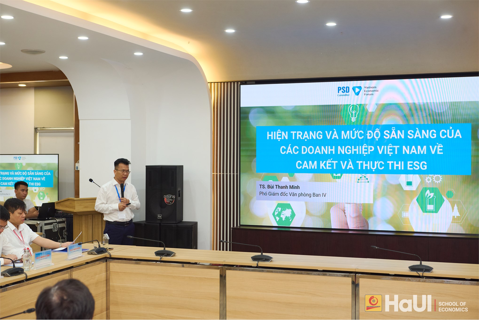 Hội thảo khoa học quốc gia 2025: Quản trị và tài chính hướng đến phát triển bền vững