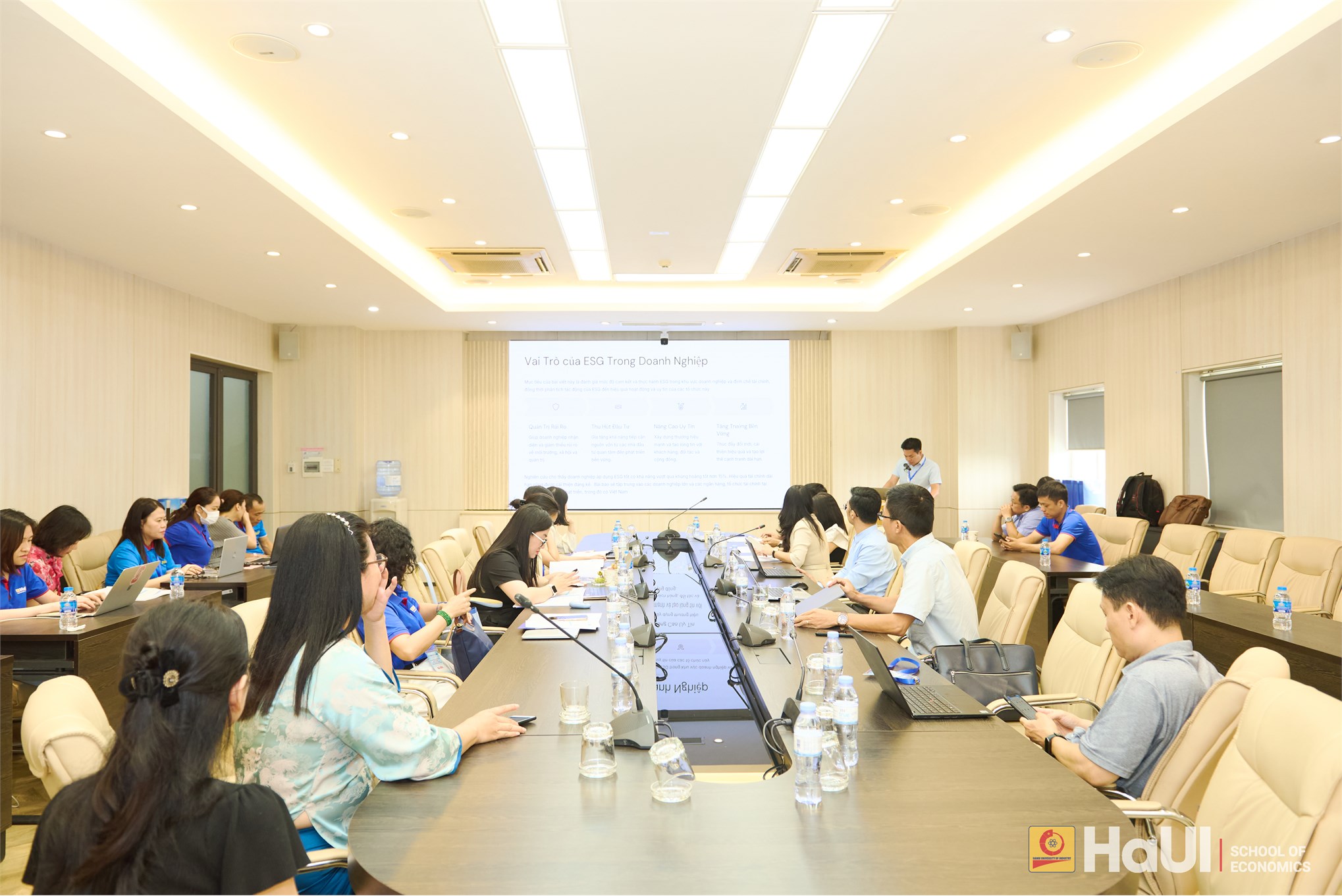 Hội thảo khoa học quốc gia 2025: Quản trị và tài chính hướng đến phát triển bền vững