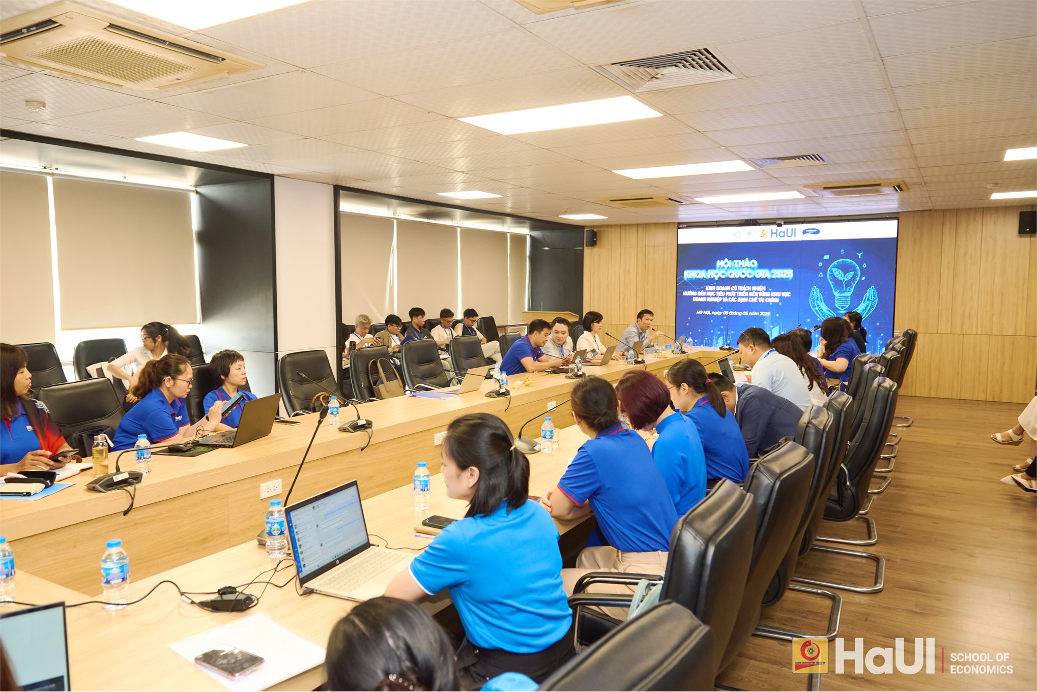 Hội thảo khoa học quốc gia 2025: Quản trị và tài chính hướng đến phát triển bền vững