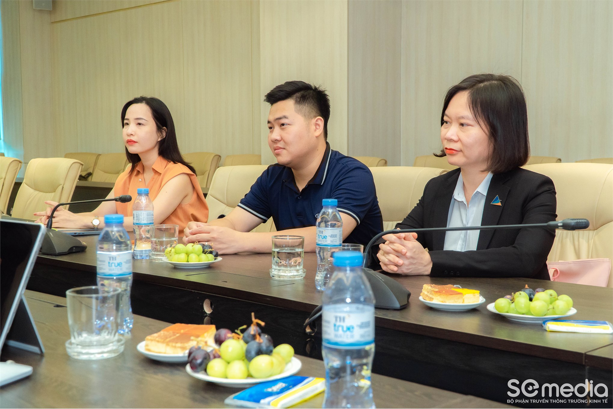 Trường Kinh tế – Đại học Công nghiệp Hà Nội ký kết thỏa thuận hợp tác với Công ty Cổ phần Nhân lực Quốc tế HRI và Công ty Cổ phần Dịch vụ và Địa ốc Đất Xanh Miền Bắc