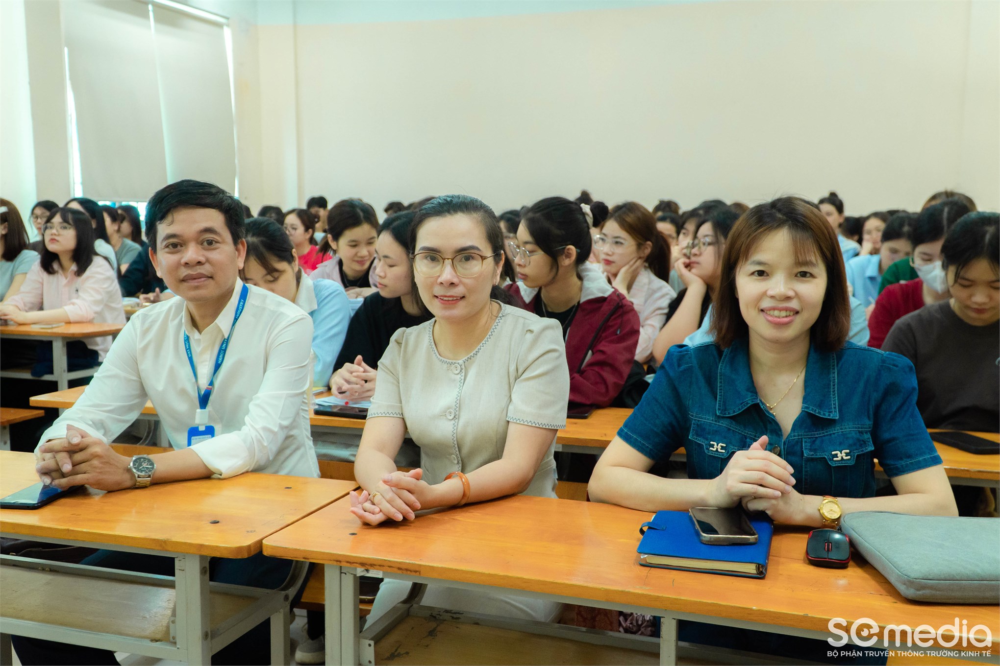 Đồng giảng cùng chuyên gia: Gắn kết lý thuyết với thực tiễn trong học phần “Quản lý hành chính nhà nước”