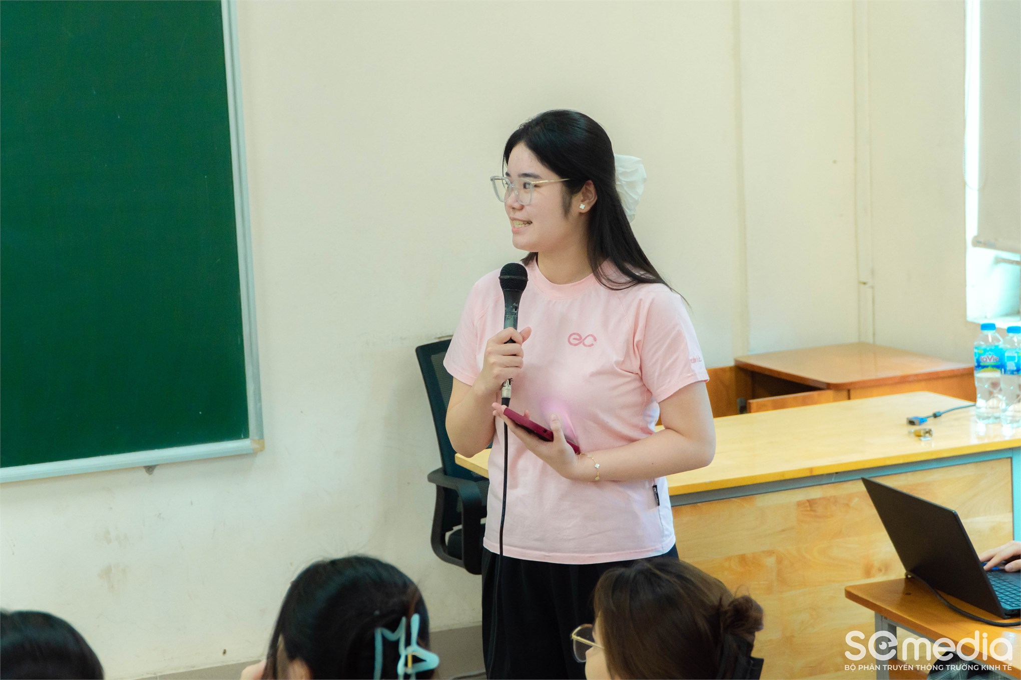 Đồng giảng cùng chuyên gia: Gắn kết lý thuyết với thực tiễn trong học phần “Quản lý hành chính nhà nước”