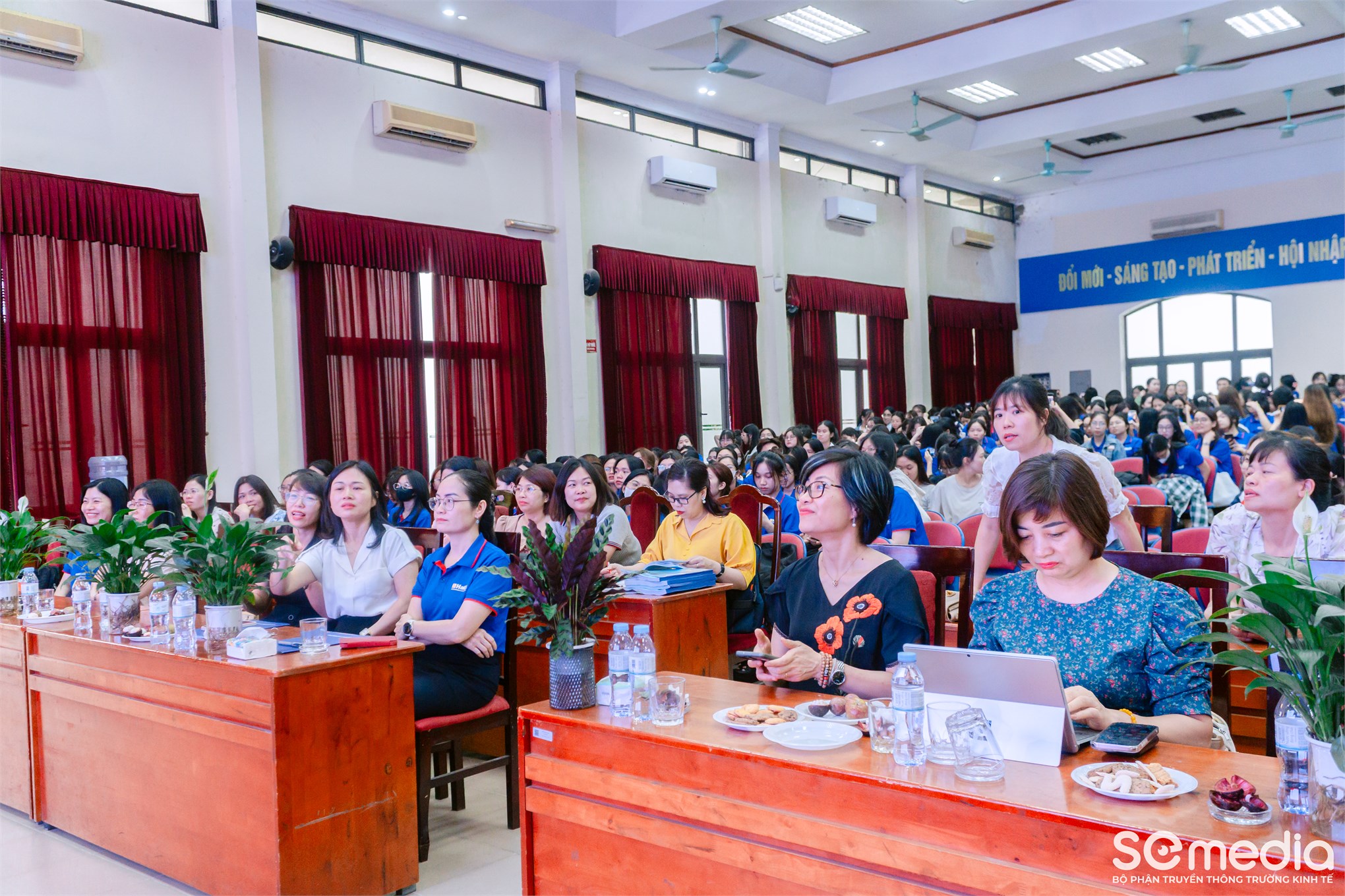 Tọa đàm “Định hướng nghề nghiệp với chứng chỉ quốc tế ACCA” diễn ra tại Trường Đại học Công nghiệp Hà Nội