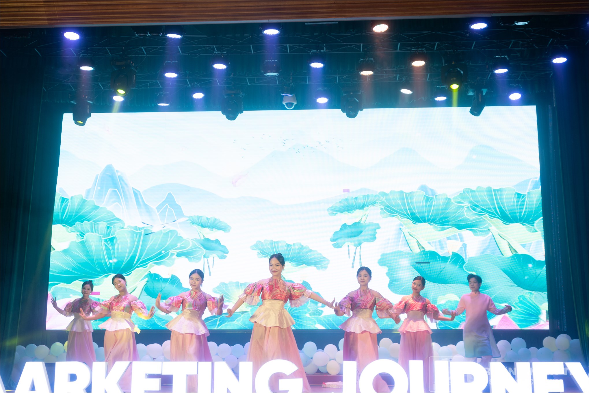 Chung kết cuộc thi Marketing Journey 2025 – Sân chơi bùng nổ dành cho những trái tim đam mê Marketing