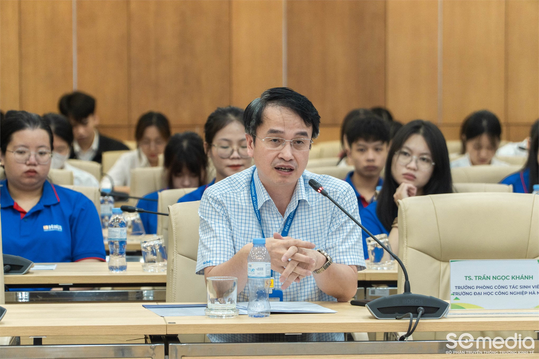 Trường Kinh tế - Trường Đại học Công nghiệp Hà Nội long trọng tổ chức Lễ ra mắt và công bố Đề án “Chương trình Đồng hành cùng sinh viên”