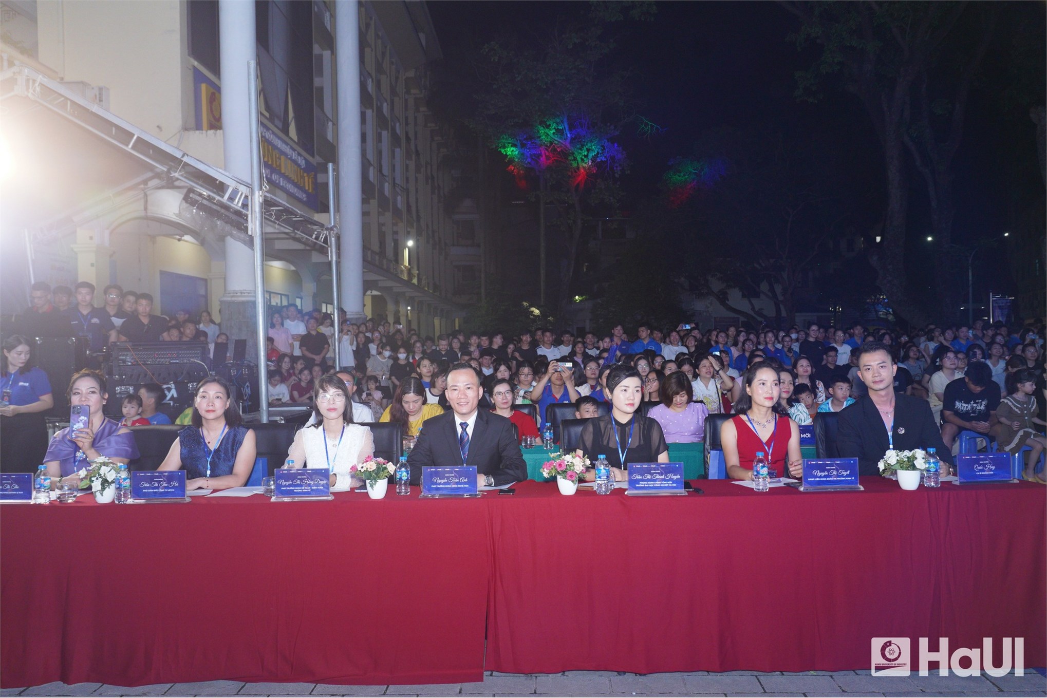 Đại nhạc hội HaUI `The Bonding Festival`: Đêm bùng nổ của tài năng và sự gắn kết