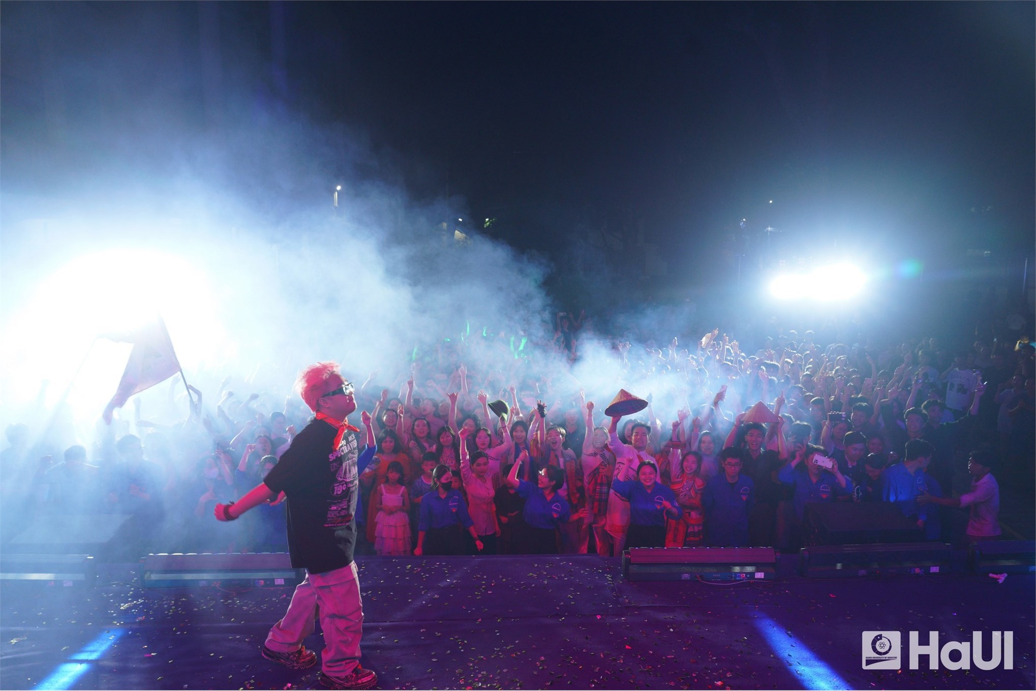 Đại nhạc hội HaUI `The Bonding Festival`: Đêm bùng nổ của tài năng và sự gắn kết