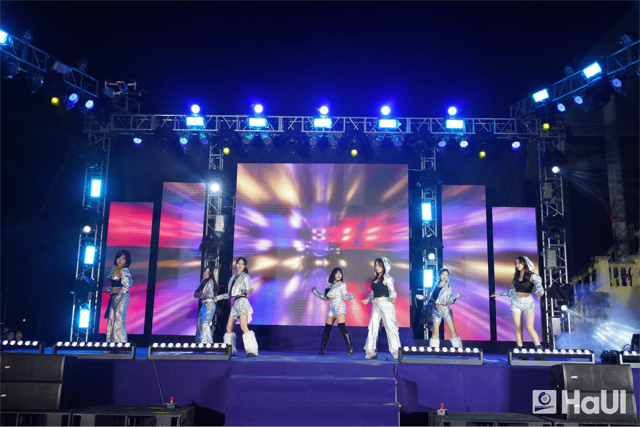 Đại nhạc hội HaUI `The Bonding Festival`: Đêm bùng nổ của tài năng và sự gắn kết