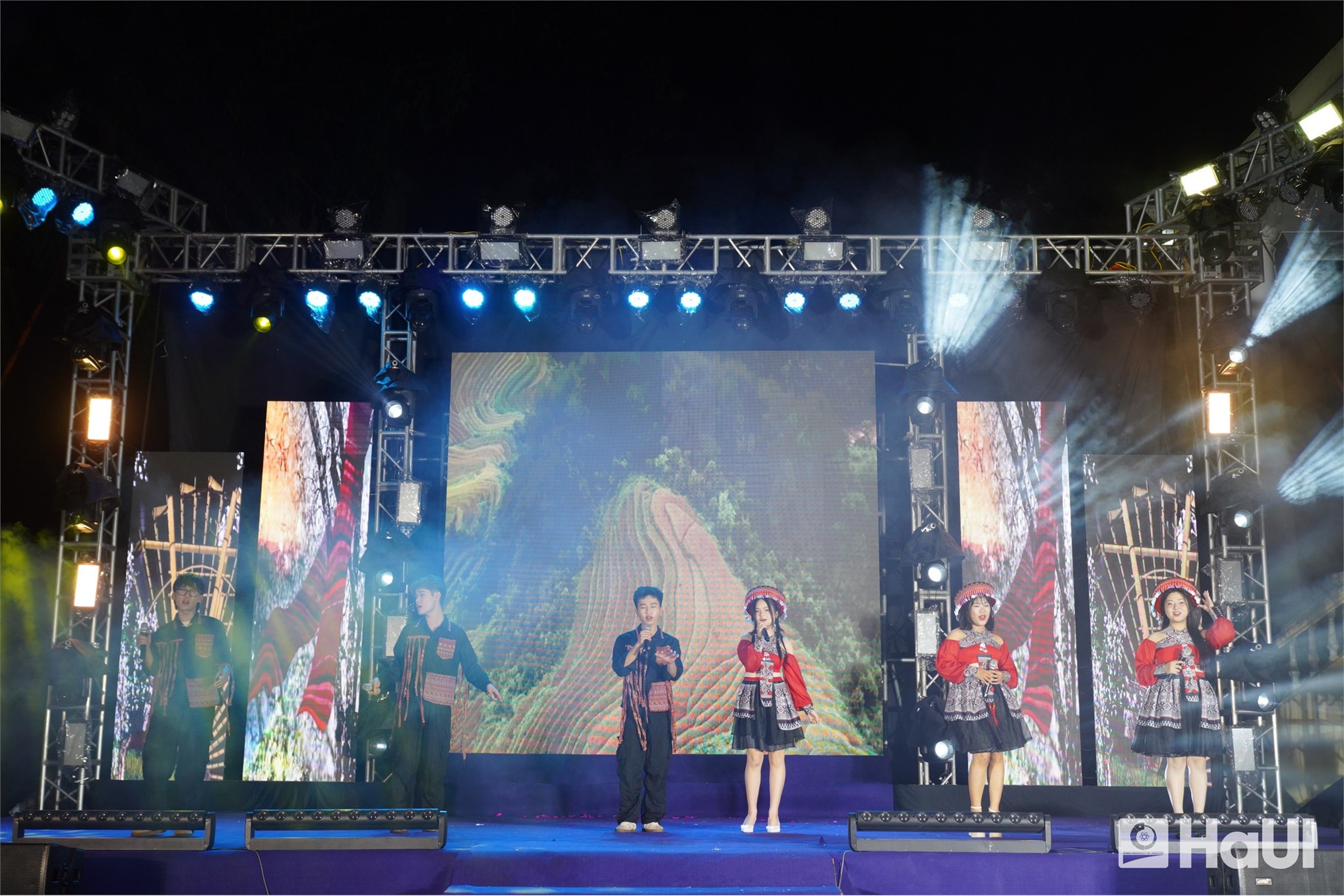 Đại nhạc hội HaUI `The Bonding Festival`: Đêm bùng nổ của tài năng và sự gắn kết