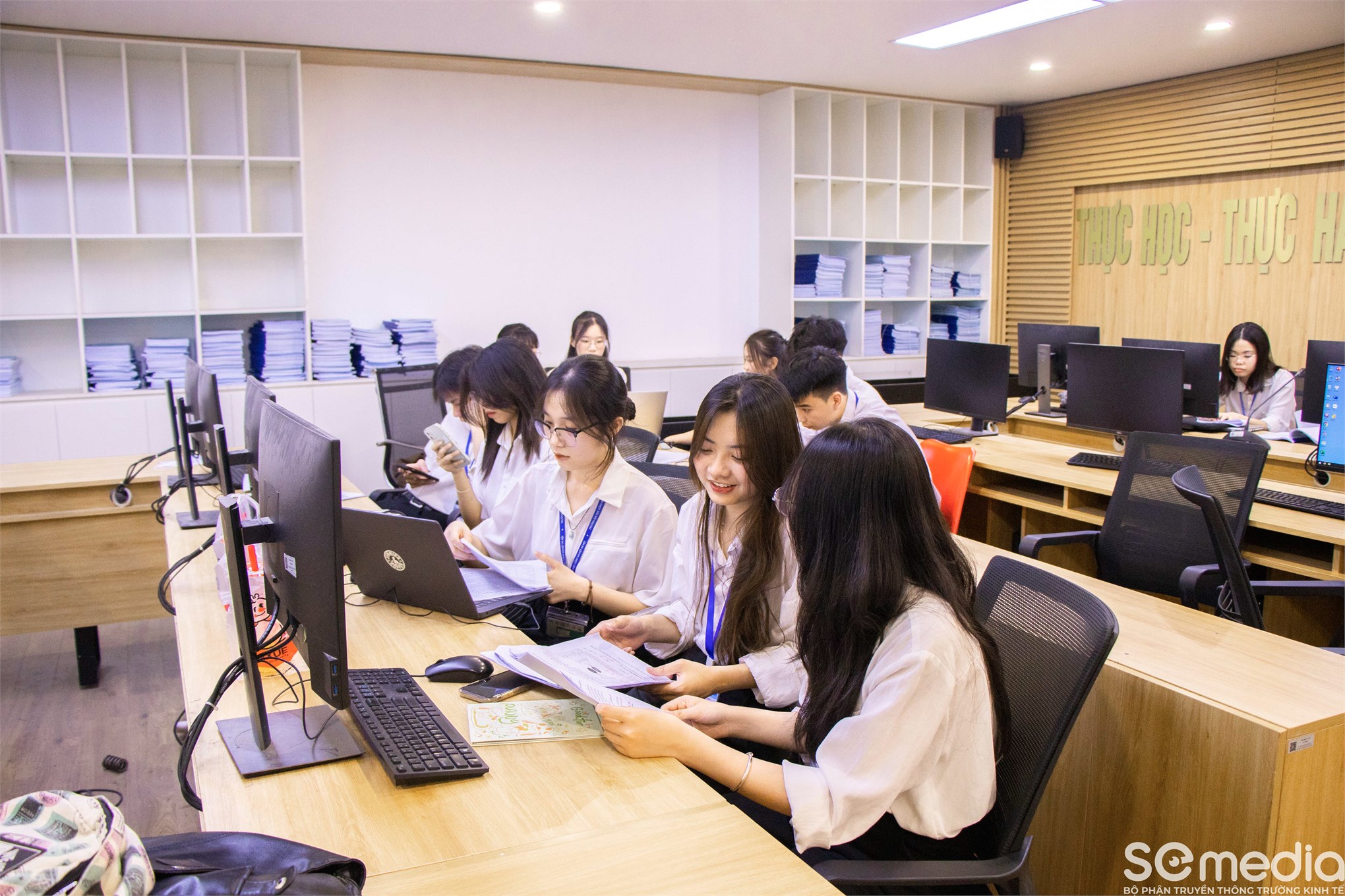 Trường Kinh tế, Đại học Công nghiệp Hà Nội tổ chức Hội nghị sinh viên Nghiên cứu khoa học cho sinh viên khối ngành Kế toán - Kiểm toán