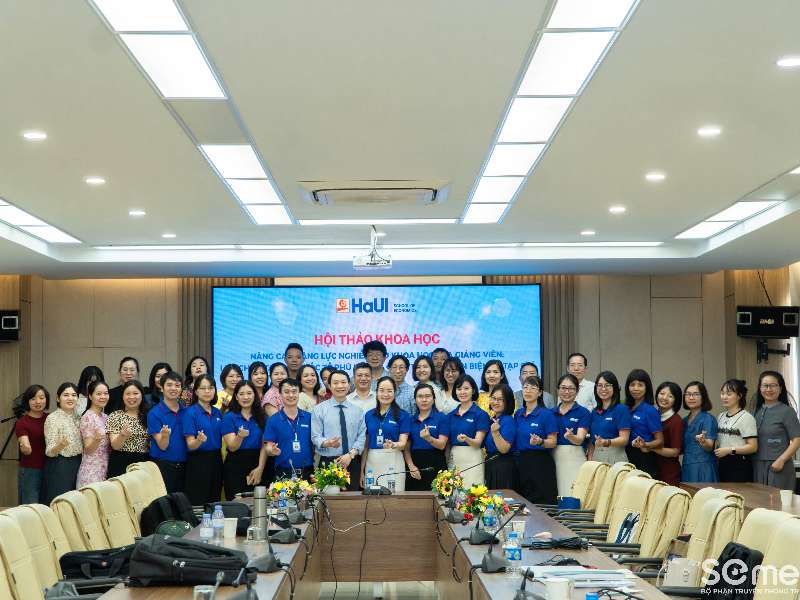 Hội thảo "Nâng cao năng lực nghiên cứu khoa học: Lựa chọn tạp chí quốc tế và trả lời phản biện" tại Trường Kinh tế