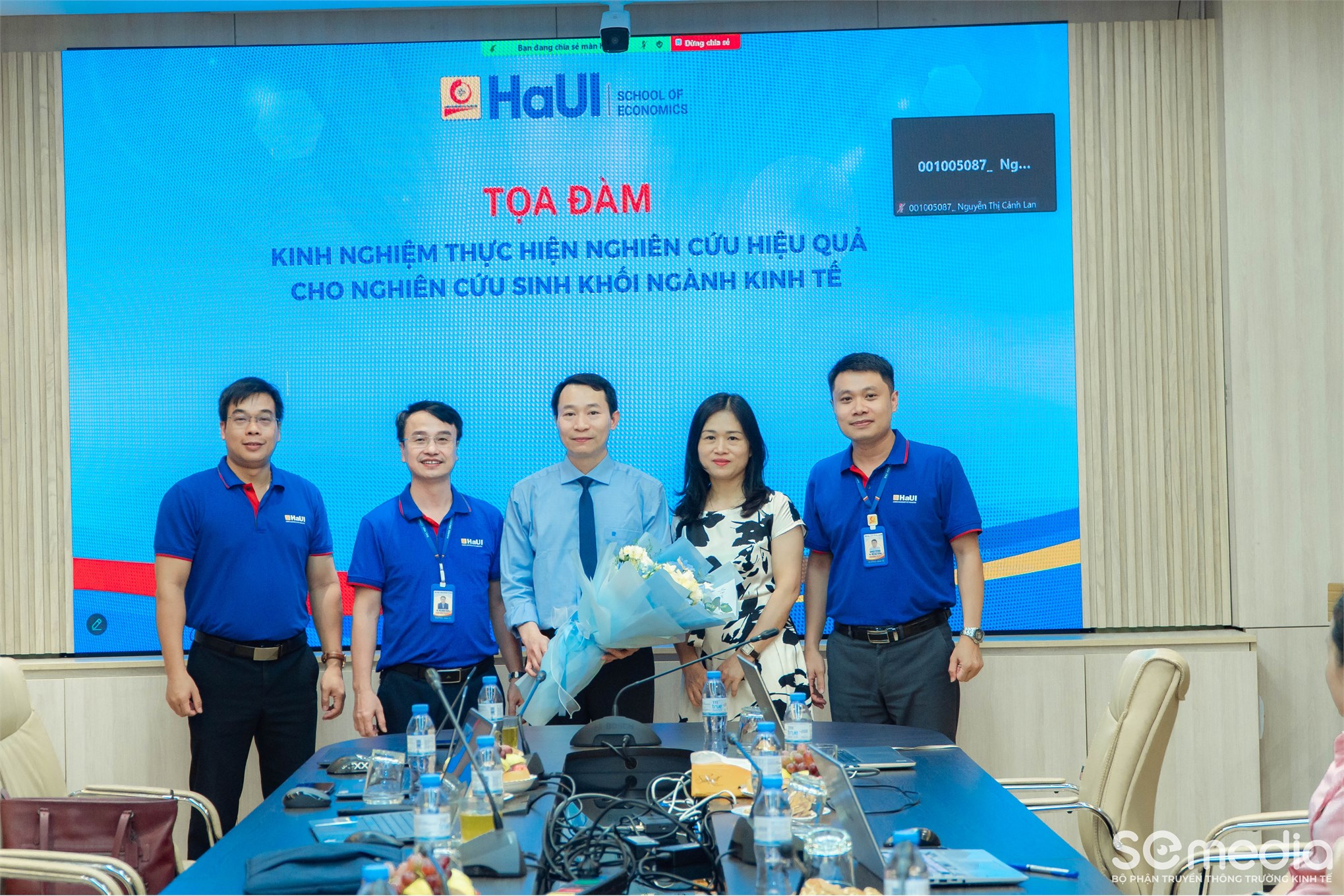 Trường Kinh tế tổ chức tọa đàm “Kinh nghiệm thực hiện nghiên cứu hiệu quả cho nghiên cứu sinh khối ngành kinh tế”
