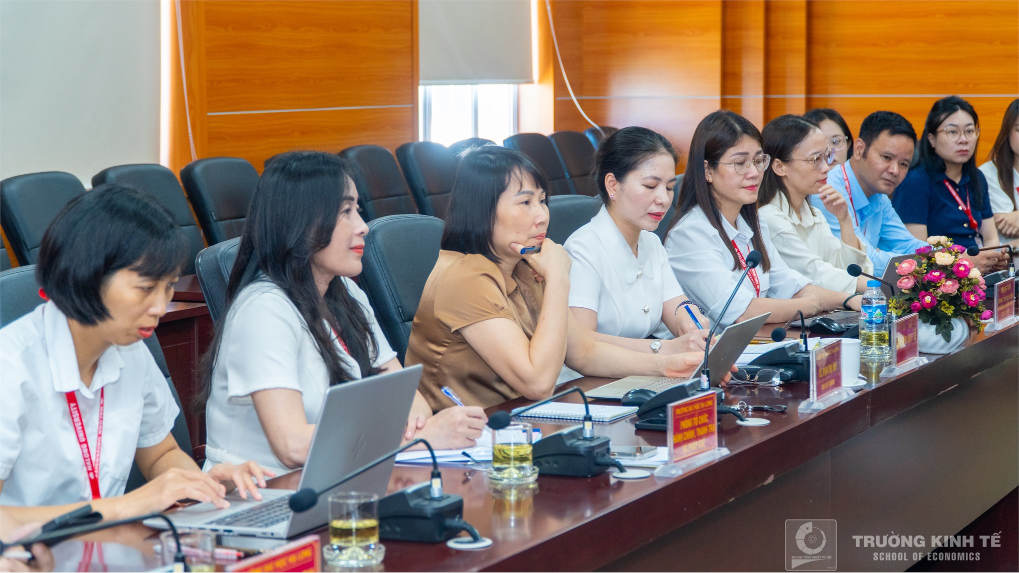 Tăng cường kết nối giữa các trường đại học: Trường Kinh tế tổ chức chương trình tham quan, khảo sát thực tế tại Đại học Hạ Long