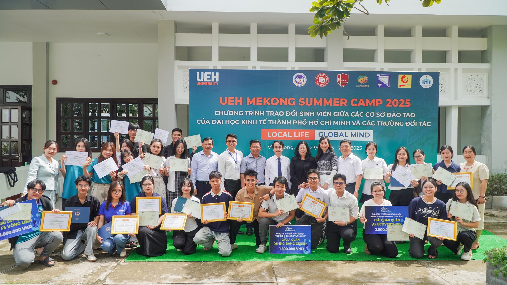 Sinh viên Trường Kinh tế - Trường Đại học Công nghiệp Hà Nội kết thúc tốt đẹp chương trình “UEH Mekong Summer Camp 2025” – Chương trình trao đổi sinh viên của UEH