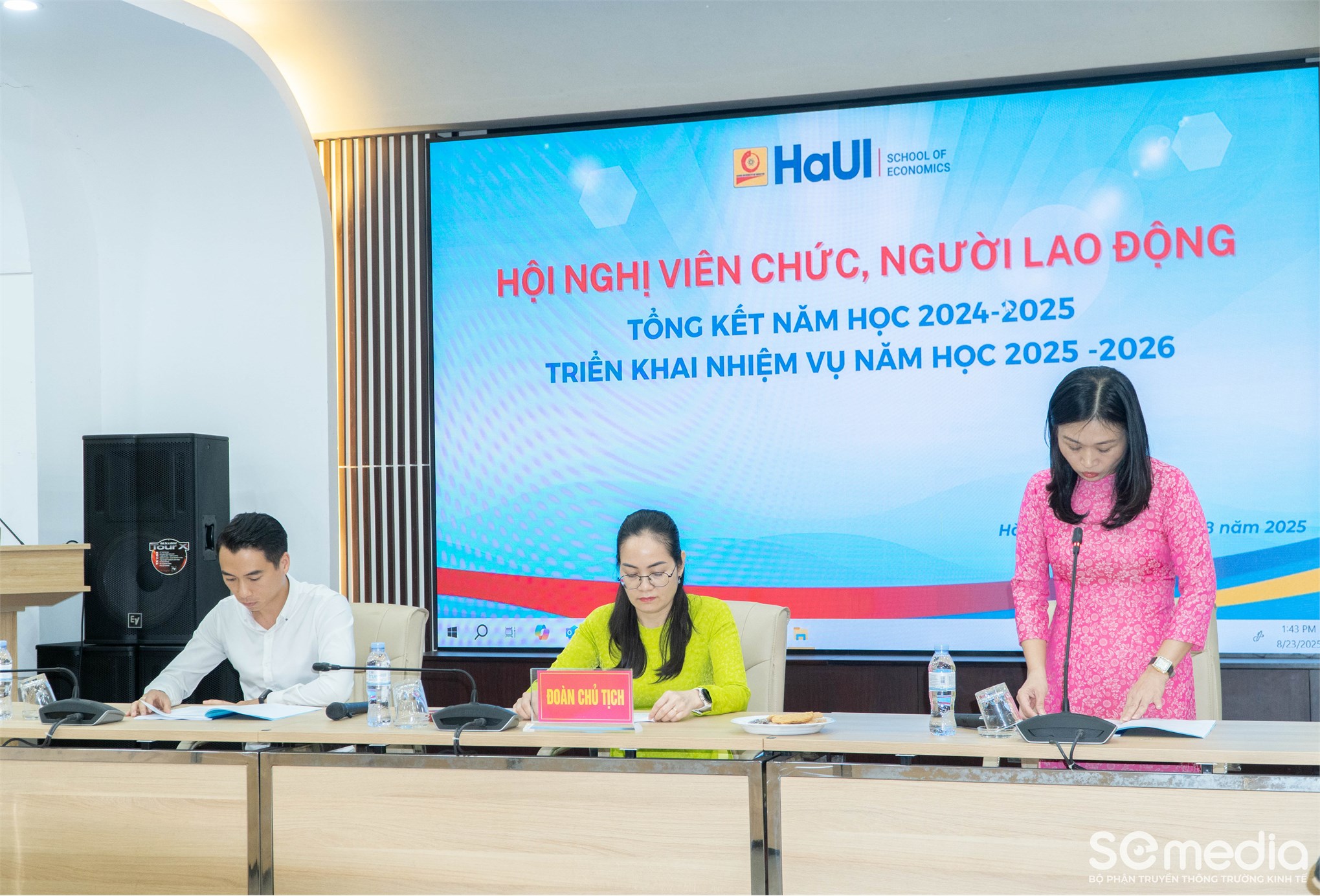 Hội nghị viên chức, người lao động Trường Kinh tế: Tổng kết năm học 2024-2025 và triển khai nhiệm vụ năm học 2025-2026