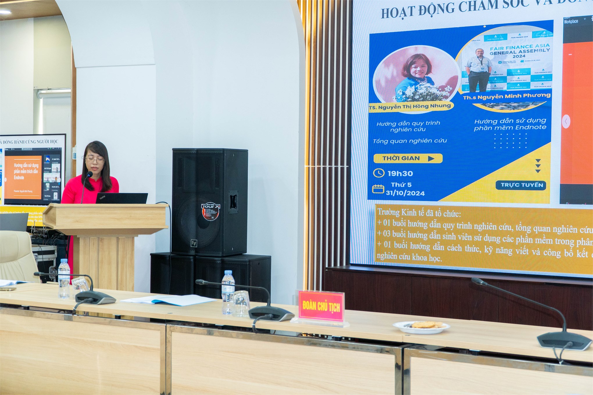 Hội nghị viên chức, người lao động Trường Kinh tế: Tổng kết năm học 2024-2025 và triển khai nhiệm vụ năm học 2025-2026