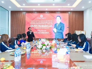 Sinh viên Khoa Quản trị trải nghiệm thực tế tại Tập đoàn cơ điện Phương Linh – gặp gỡ “Vua quạt Việt Nam” GS.TS Trần Văn Lê