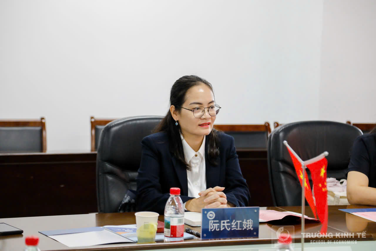 Tăng cường Hợp tác Giáo dục ASEAN – TRUNG QUỐC: Đoàn đại biểu Trường Kinh tế, Trường Đại học Công nghiệp Hà Nội đến thăm và làm việc tại Đại học Nam Ninh