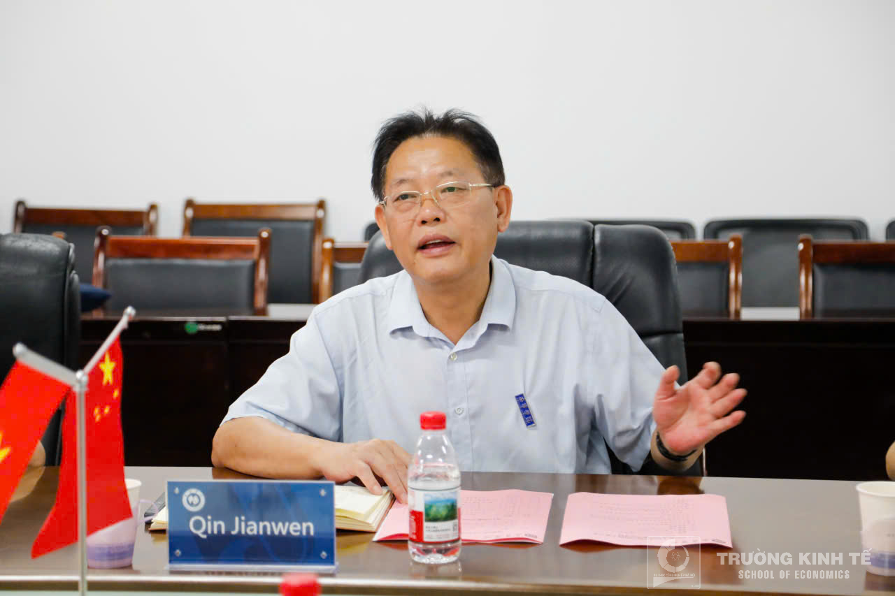 Tăng cường Hợp tác Giáo dục ASEAN – TRUNG QUỐC: Đoàn đại biểu Trường Kinh tế, Trường Đại học Công nghiệp Hà Nội đến thăm và làm việc tại Đại học Nam Ninh