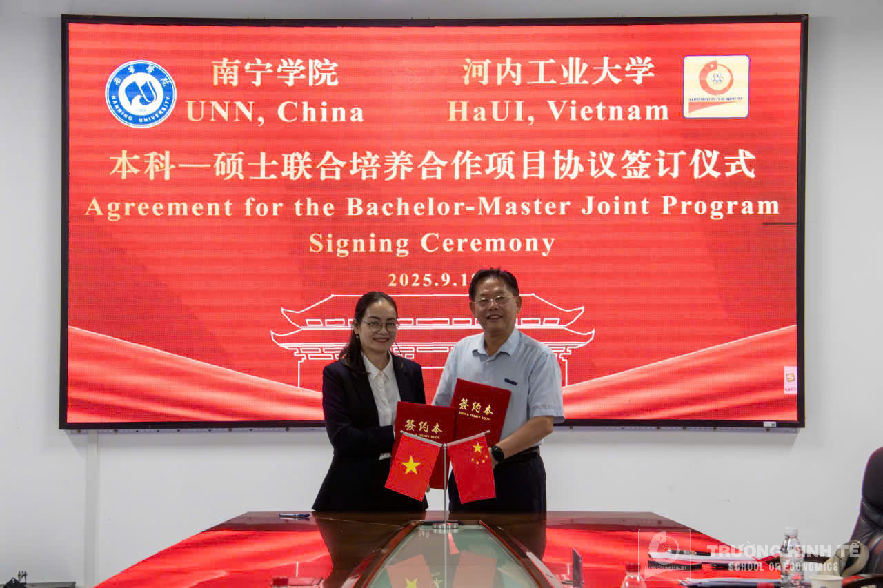 Tăng cường Hợp tác Giáo dục ASEAN – TRUNG QUỐC: Đoàn đại biểu Trường Kinh tế, Trường Đại học Công nghiệp Hà Nội đến thăm và làm việc tại Đại học Nam Ninh