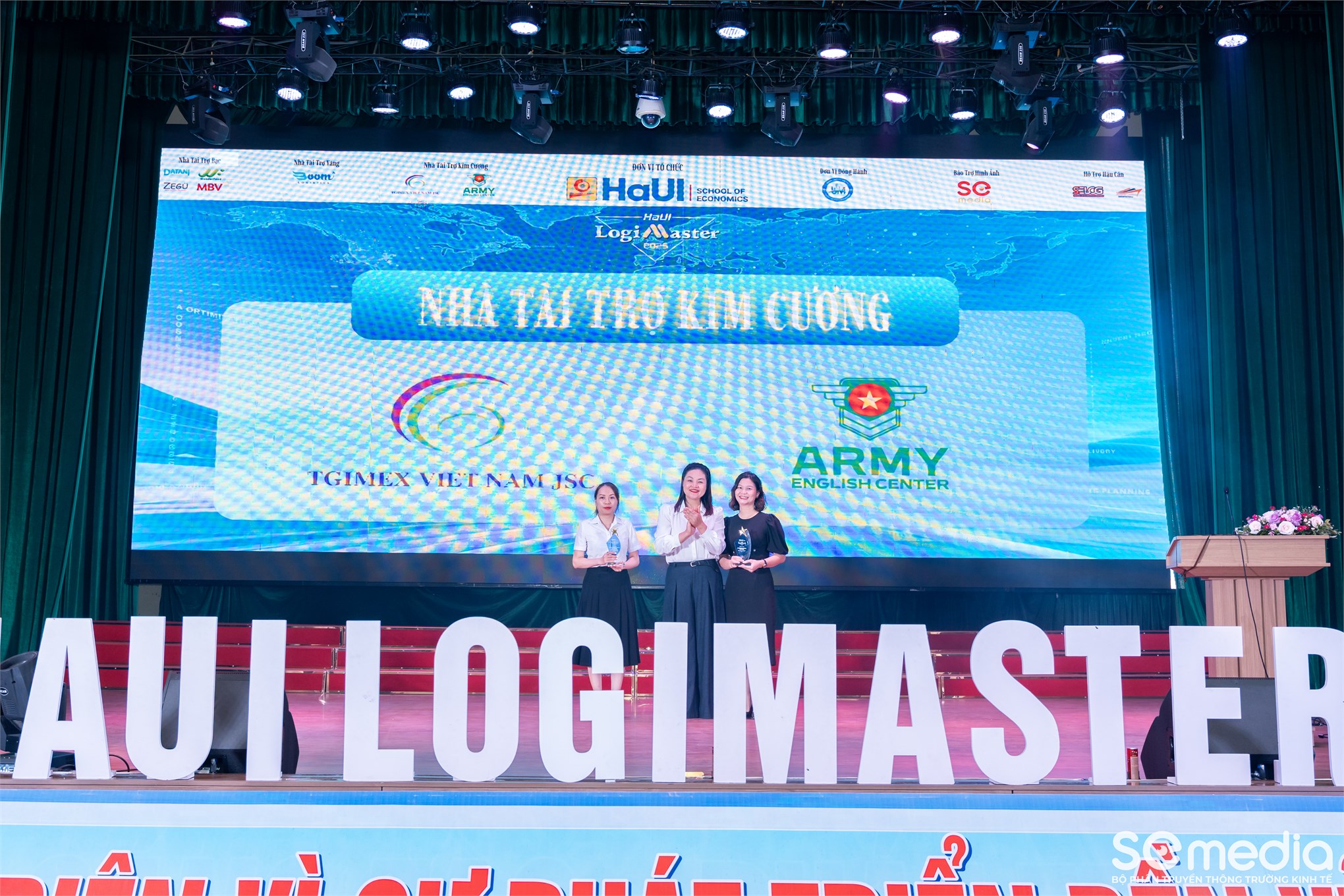 Chung kết HaUI LogiMaster 2025 – Bùng nổ sáng tạo với chủ đề “AI Shaping The Future of Logistics”