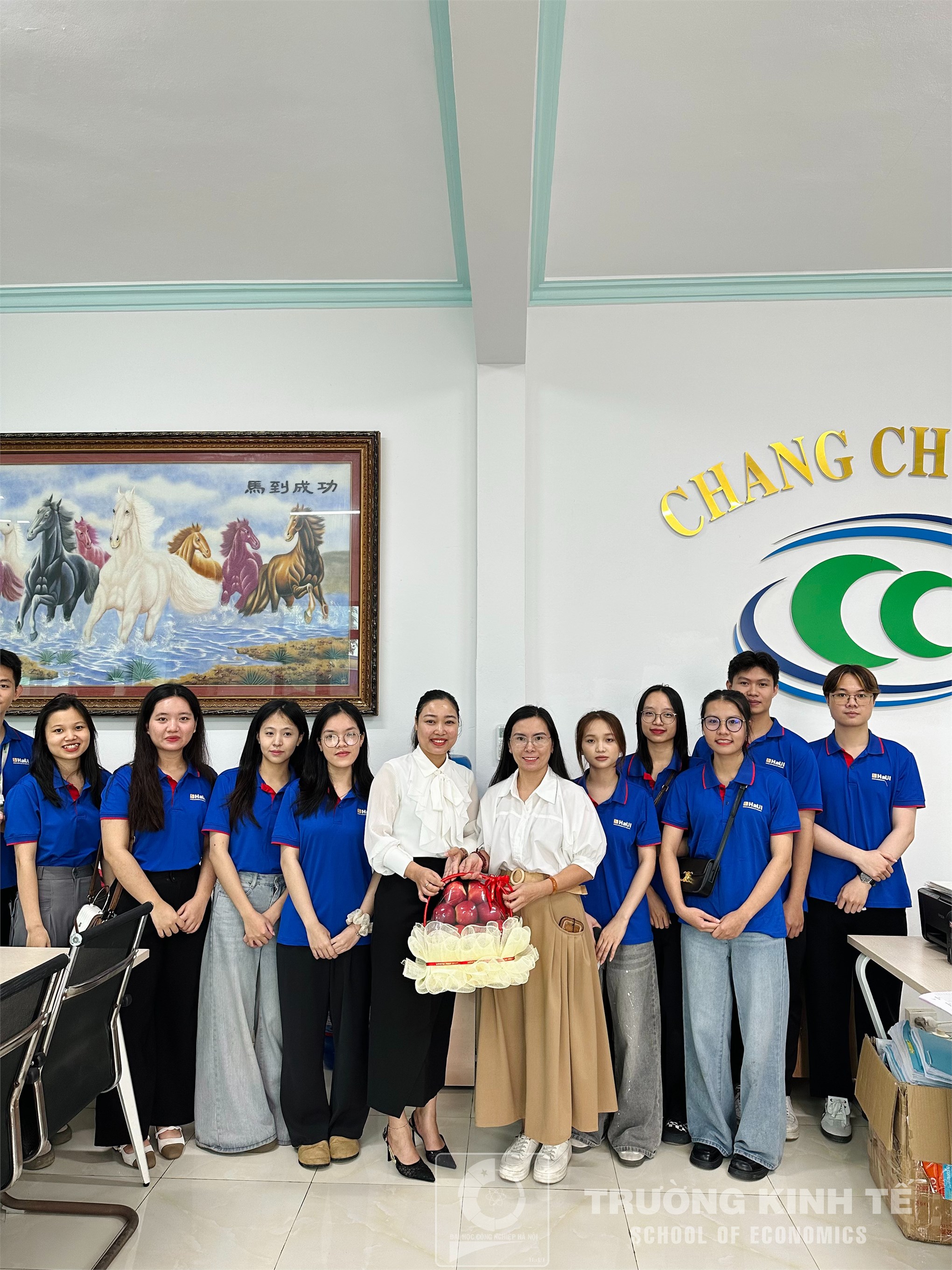 Tham quan thực tế doanh nghiệp Trường Kinh tế: Sinh viên Khoa Quản trị tham gia chương trình trải nghiệm thực tế và tư vấn hướng nghiệp tại Công ty Cổ phần Chang Chuang