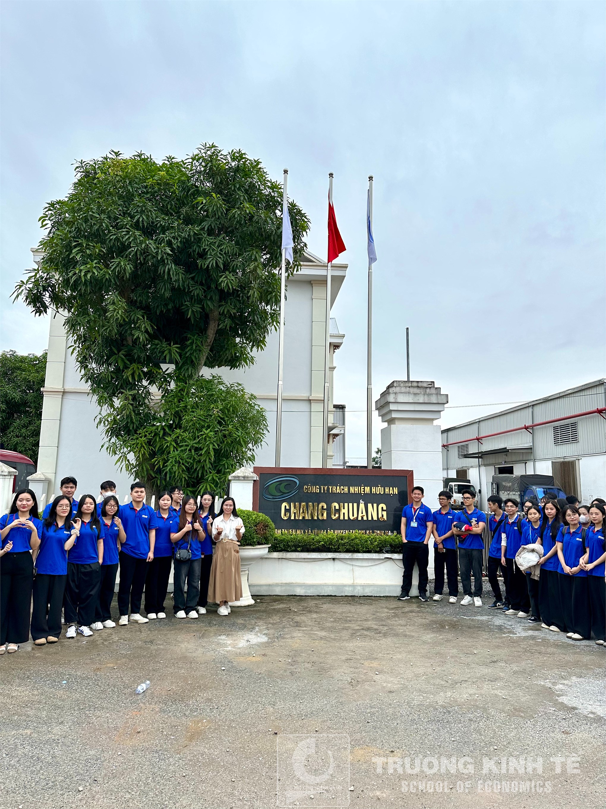 Tham quan thực tế doanh nghiệp Trường Kinh tế: Sinh viên Khoa Quản trị tham gia chương trình trải nghiệm thực tế và tư vấn hướng nghiệp tại Công ty Cổ phần Chang Chuang