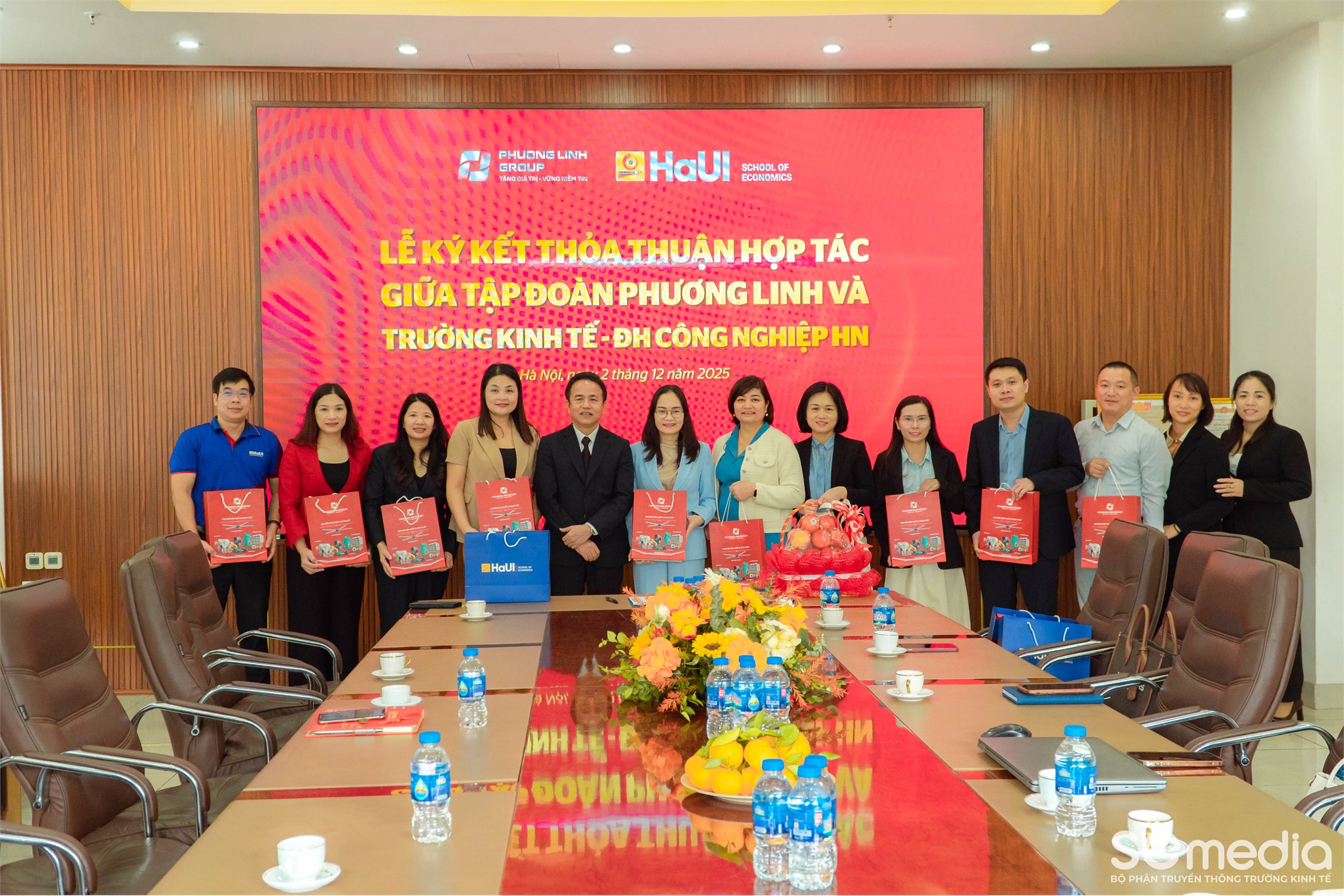 Trường Kinh tế – Đại học Công nghiệp Hà Nội tăng cường hợp tác toàn diện với Tập đoàn Phương Linh