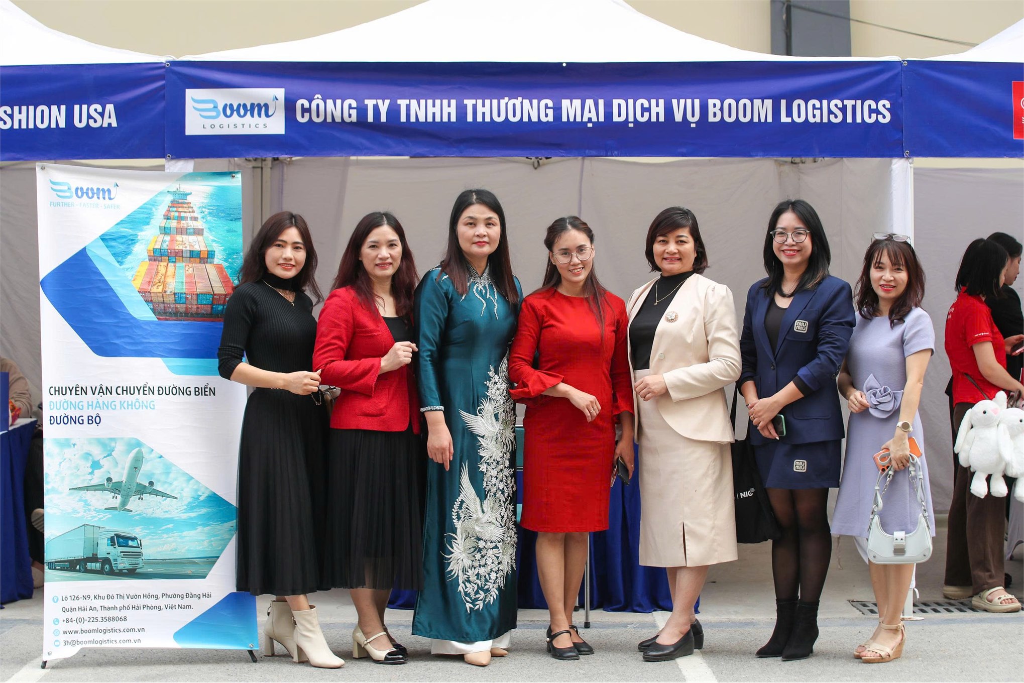 Ngày hội tư vấn thực tập và hướng nghiệp – Trường Kinh tế 2025: cầu nối giữa sinh viên và doanh nghiệp, mở rộng cơ hội việc làm từ hơn 32 đối tác tuyển dụng