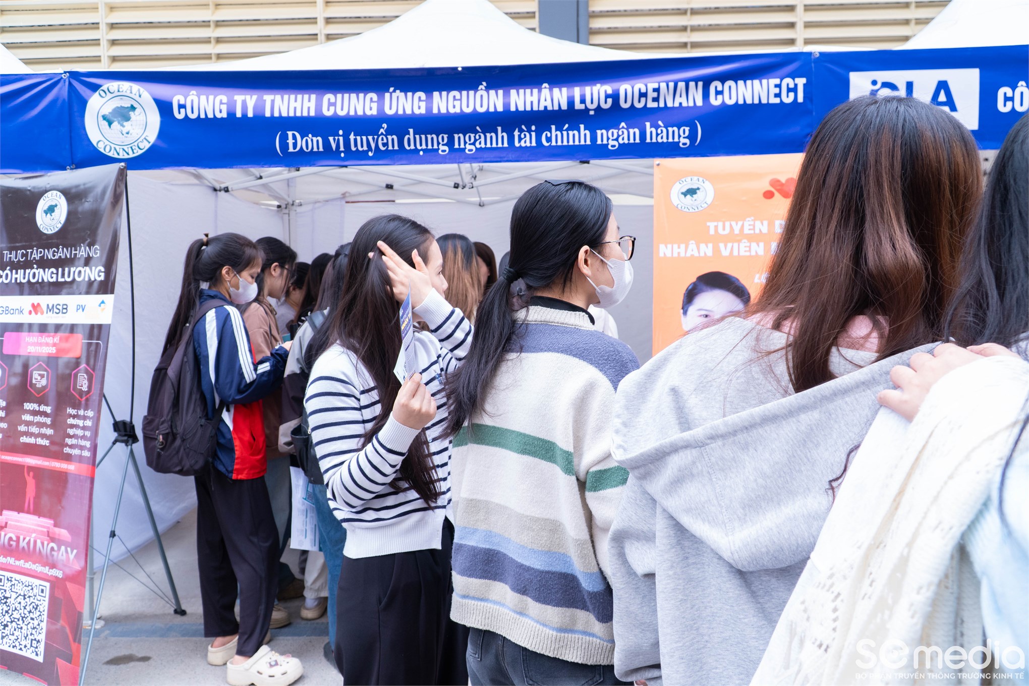 Ngày hội tư vấn thực tập và hướng nghiệp – Trường Kinh tế 2025: cầu nối giữa sinh viên và doanh nghiệp, mở rộng cơ hội việc làm từ hơn 32 đối tác tuyển dụng