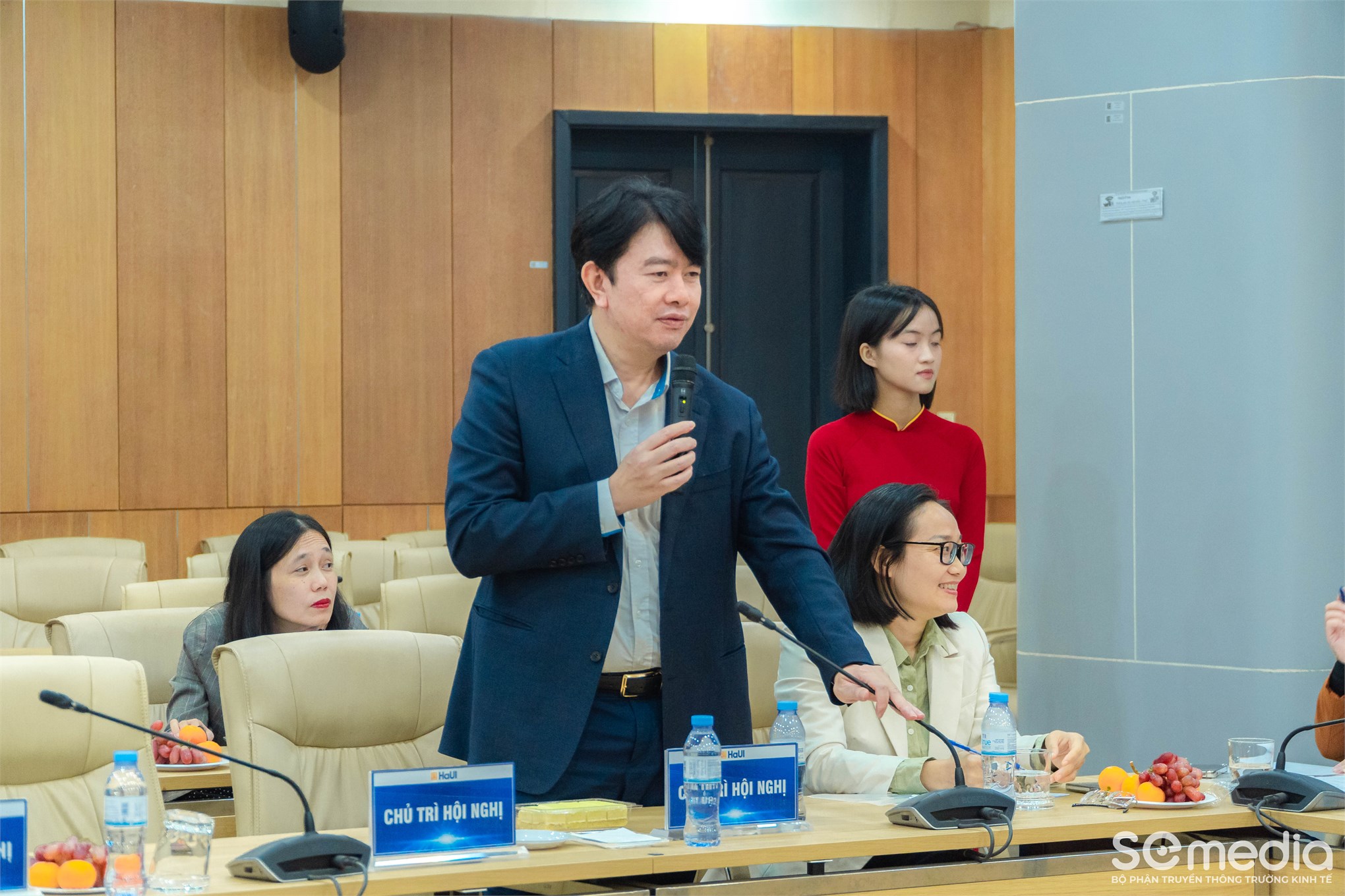 Trường kinh tế, Đại học Công nghiệp Hà Nội tổ chức hội nghị bàn tròn về định hướng đào tạo ngành kế toán – kiểm toán trong kỷ nguyên ai và dữ liệu lớn