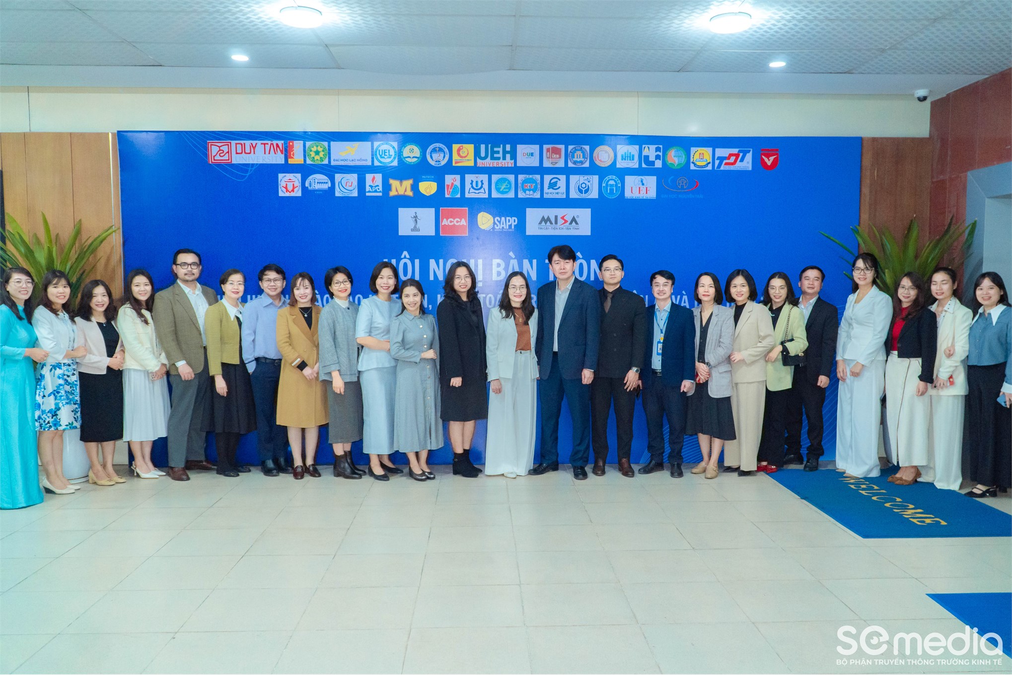 Trường kinh tế, Đại học Công nghiệp Hà Nội tổ chức hội nghị bàn tròn về định hướng đào tạo ngành kế toán – kiểm toán trong kỷ nguyên ai và dữ liệu lớn