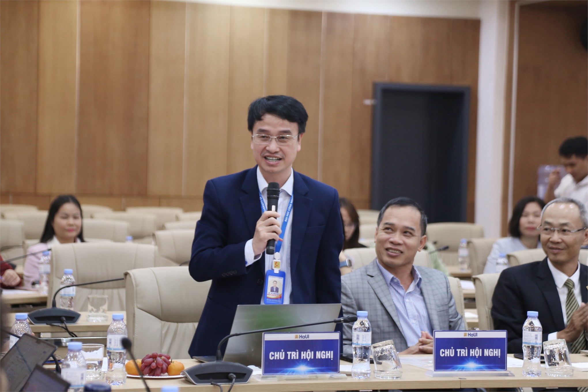 Trường kinh tế, Đại học Công nghiệp Hà Nội tổ chức hội nghị bàn tròn về định hướng đào tạo ngành kế toán – kiểm toán trong kỷ nguyên AI và dữ liệu lớn