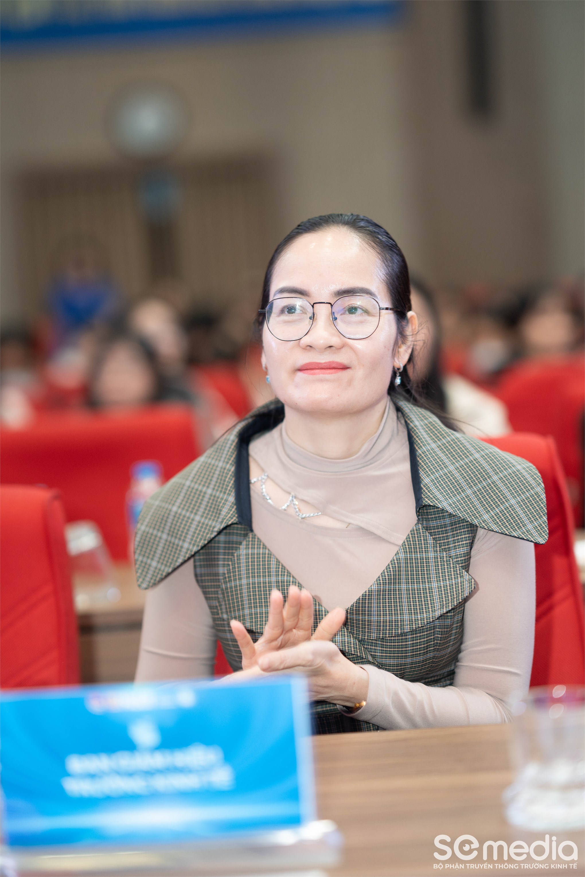 Chung kết `King & Queen of SE 2025 - Gương mặt đại diện Trường Kinh tế` : hành trình tỏa sáng của nhan sắc, trí tuệ và bản sắc sinh viên Kinh tế