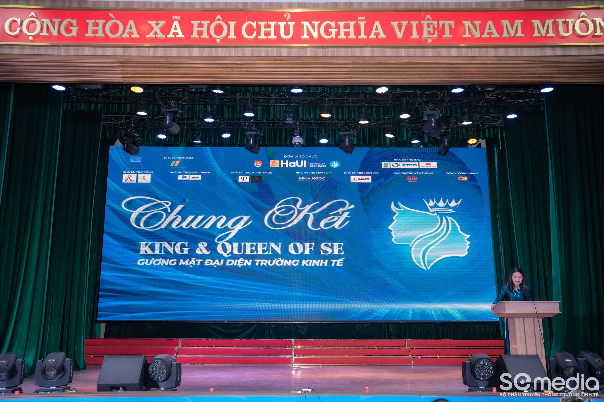 Chung kết `King & Queen of SE 2025 - Gương mặt đại diện Trường Kinh tế` : hành trình tỏa sáng của nhan sắc, trí tuệ và bản sắc sinh viên Kinh tế