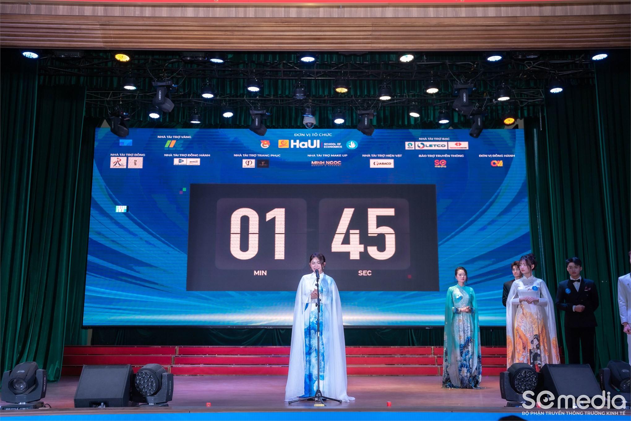 Chung kết `King & Queen of SE 2025 - Gương mặt đại diện Trường Kinh tế` : hành trình tỏa sáng của nhan sắc, trí tuệ và bản sắc sinh viên Kinh tế