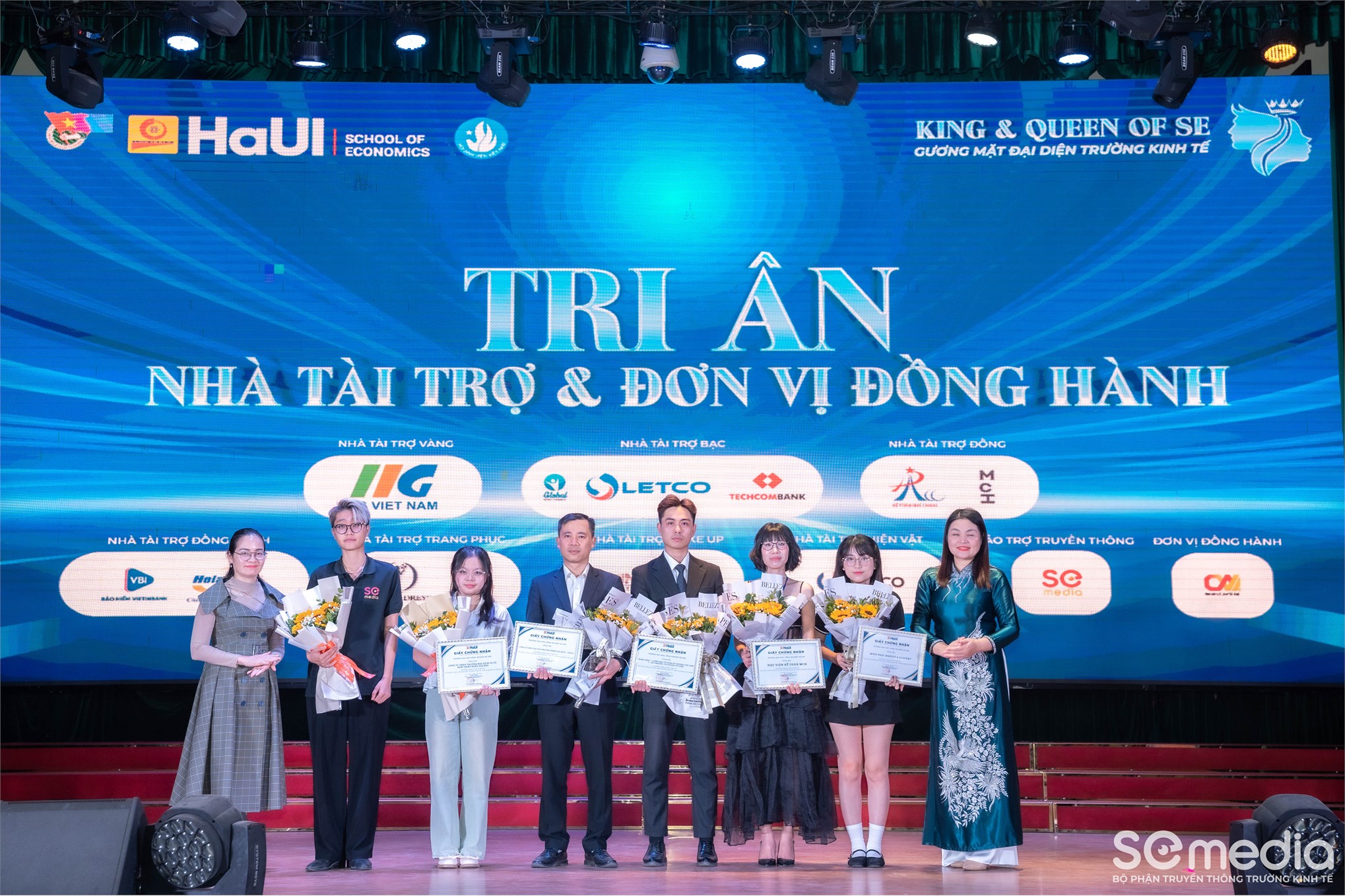 Chung kết `King & Queen of SE 2025 - Gương mặt đại diện Trường Kinh tế` : hành trình tỏa sáng của nhan sắc, trí tuệ và bản sắc sinh viên Kinh tế