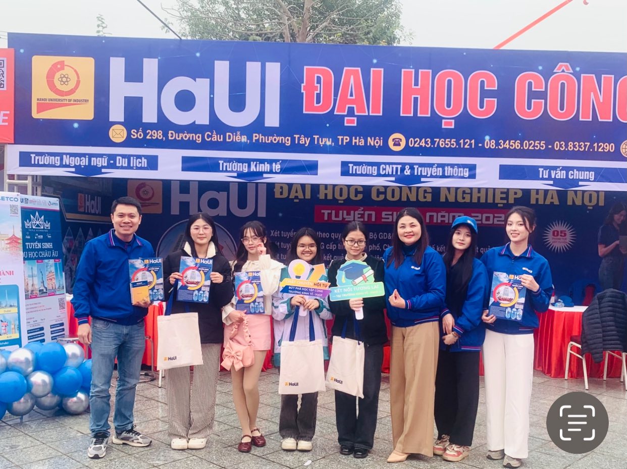 Từ những băn khoăn tuổi 18 đến “cuộc hẹn” mùa thu tựu trường 2026 tại Trường Kinh tế – HaUI