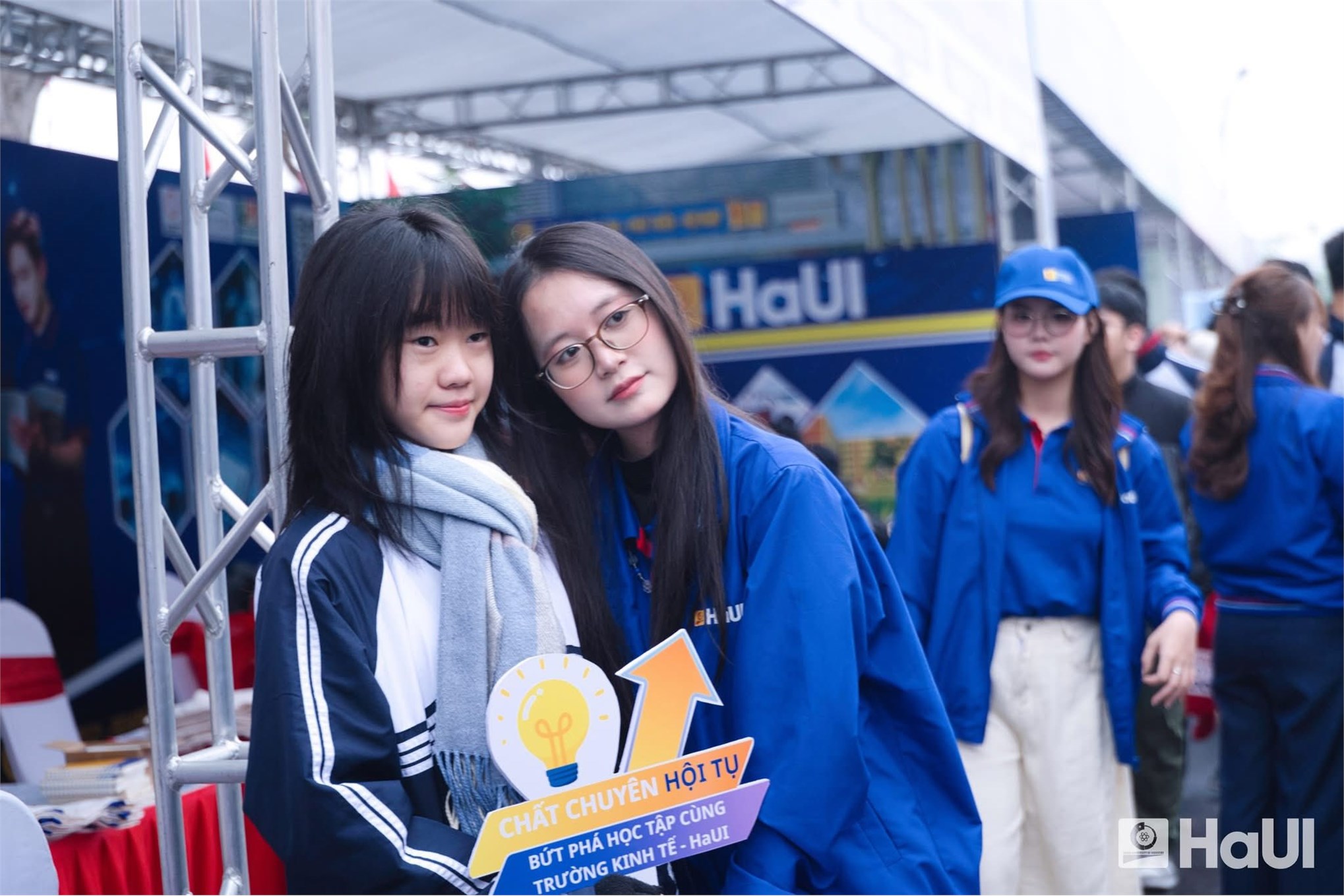 Trường Kinh tế HaUI tư vấn tuyển sinh, hướng nghiệp 2026 tại Trường THPT Chuyên Hùng Vương