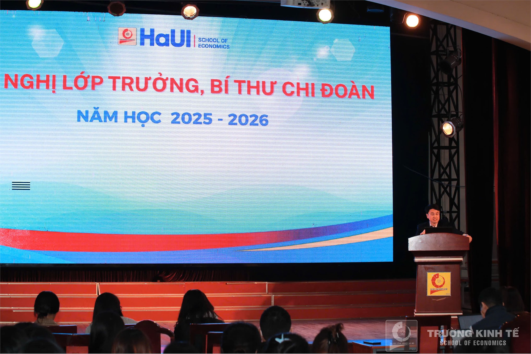 Trường Kinh tế tổ chức Hội nghị Lớp trưởng, Bí thư Chi đoàn năm học 2025 – 2026
