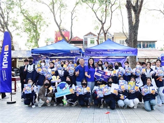 Trường Kinh tế, Đại học Công nghiệp Hà Nội tư vấn hướng nghiệp và tuyển sinh tại Trường THPT Hiệp Hòa số 2