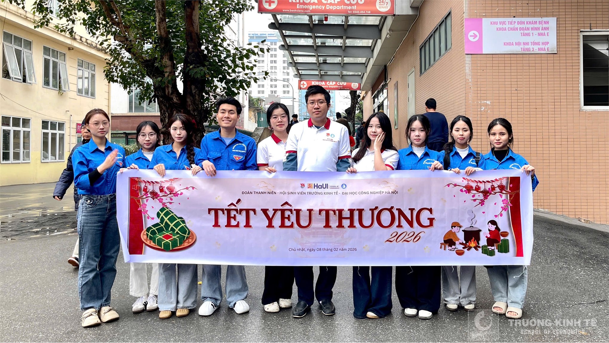 Đoàn thanh niên - Hội sinh viên Trường Kinh tế đồng hành cùng Chùa Đình Quán tổ chức chương trình `Tết yêu thương 2026`